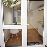 Apartamento Confortable En El Centro De *